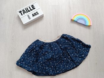 Jupe taille 8 ans de chez Orchestra