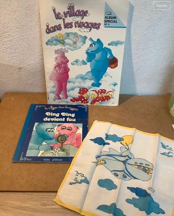 Lot le village dans les nuages