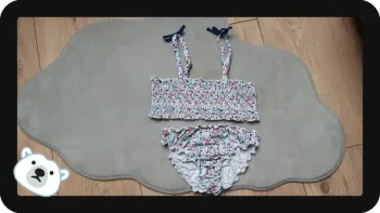 Maillot de bain 2 pces okaidi 10 ans état neuf
