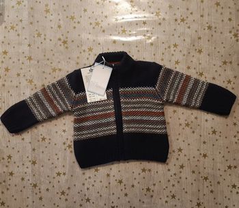 Gilet hiver zippé 9 mois chicco neuf