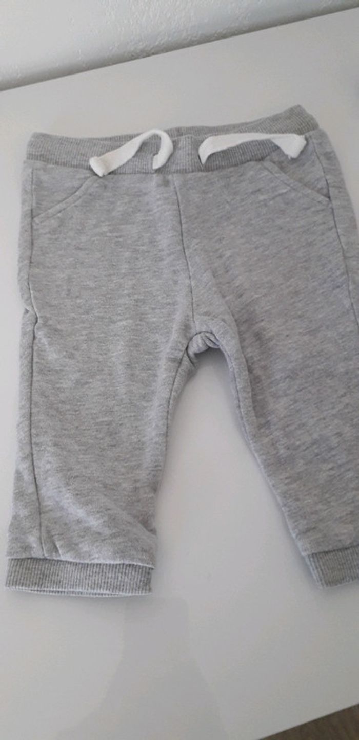 Ensemble 2 pièces
6 mois - photo numéro 10