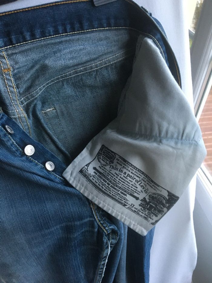 Jean Levi Strauss 501 - W32 L32 - photo numéro 4