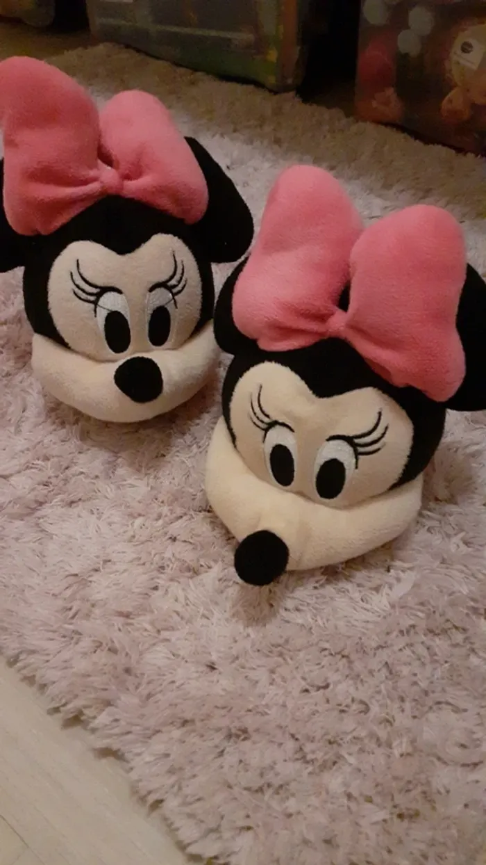 Chaussons disney Minnie