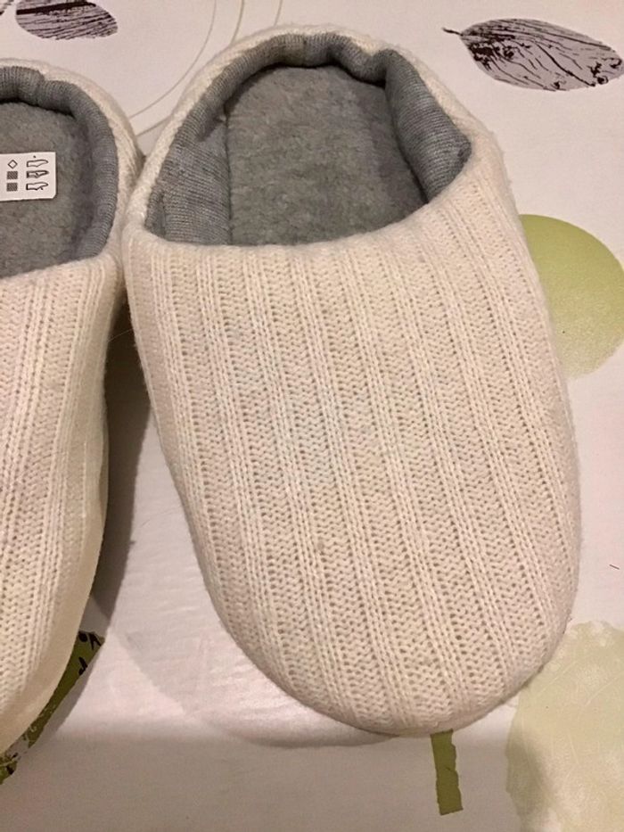 Chaussons mixte taille 36/37 - photo numéro 2