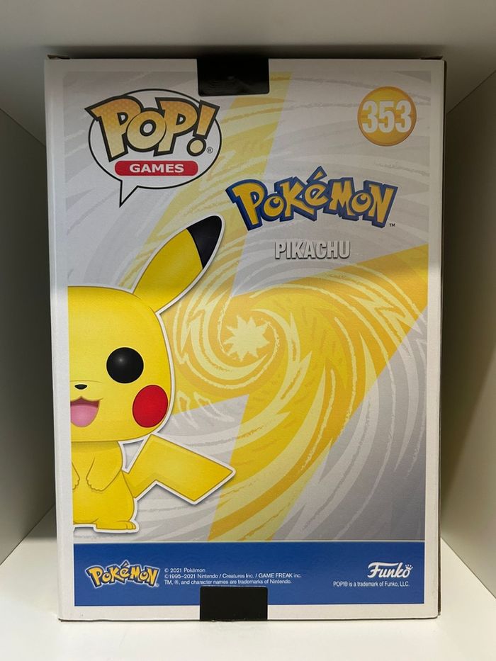 Funko Pop Pokémon – Pikachu (#353) - photo numéro 2