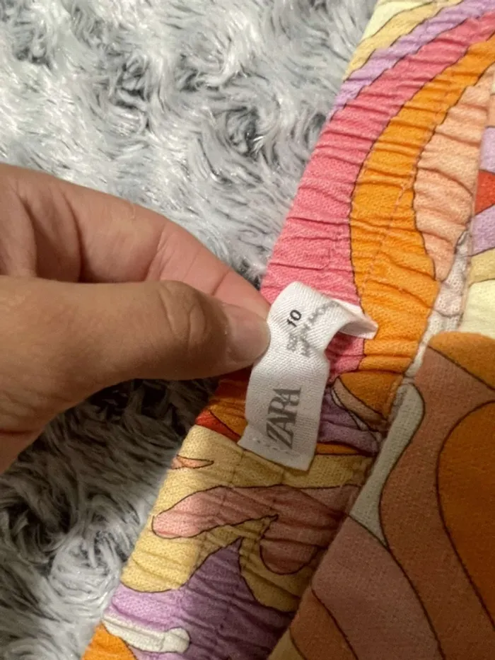 Pantalon fluide flairé à motif Zara 10 ans - photo numéro 4