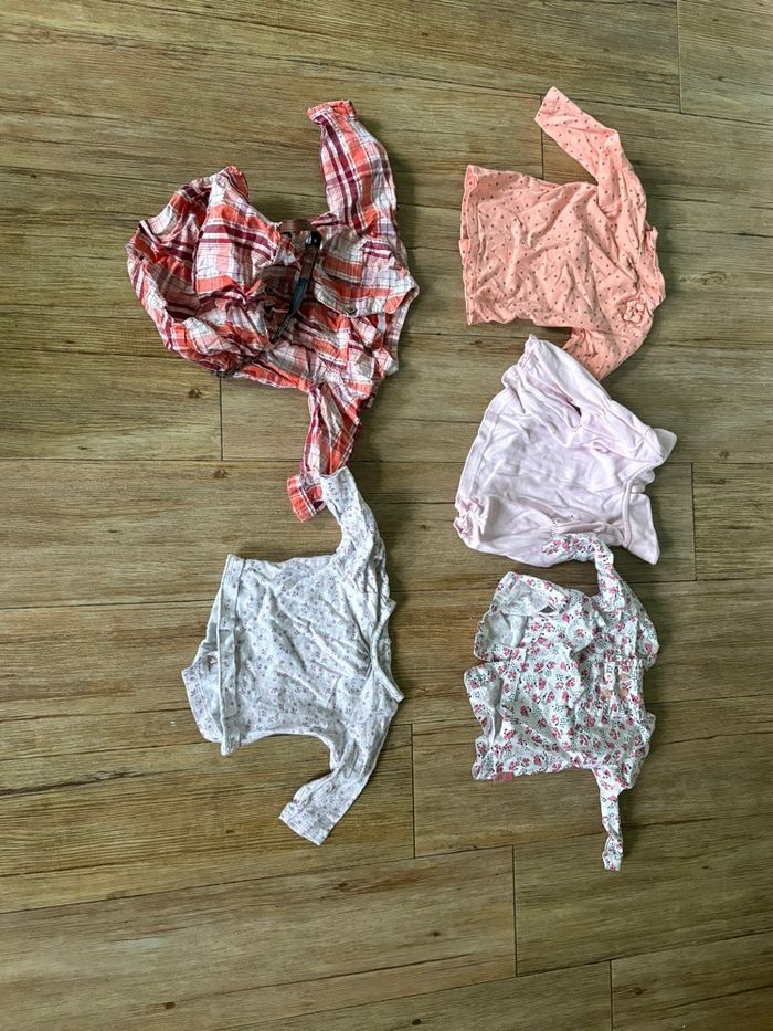 Lot 6 blouses 3 mois - photo numéro 4