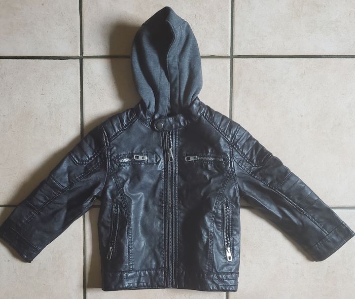 Lot Vêtements Garçon  5 ans - photo numéro 3