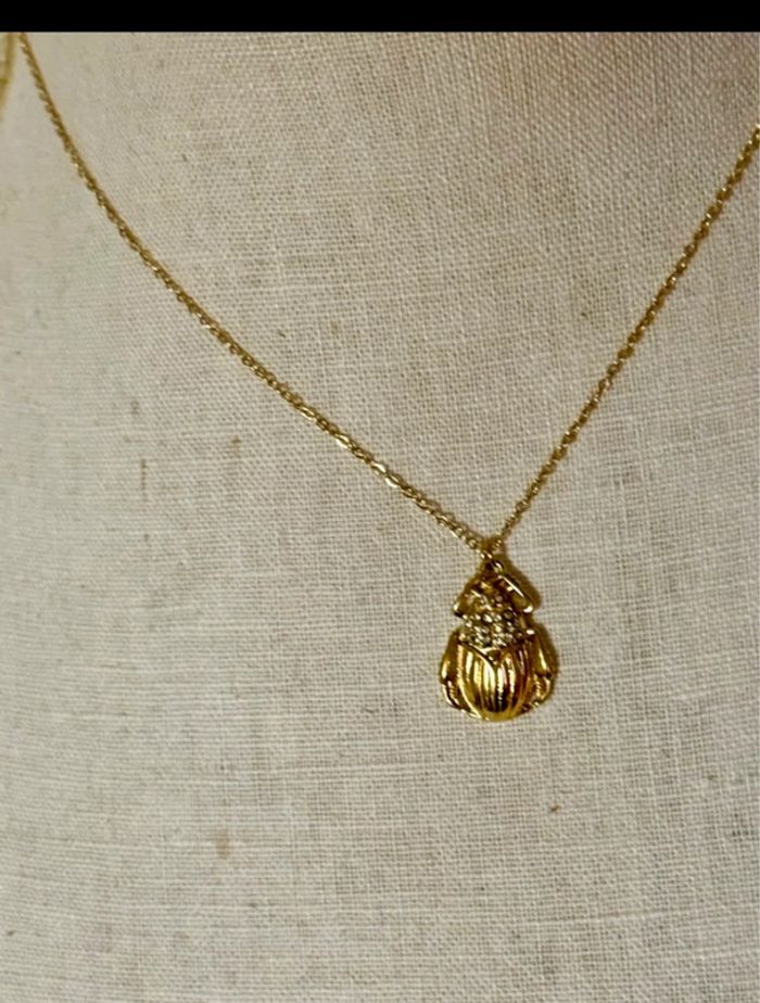 Collier chaîne réglable acier inoxydable or pendentif scarabée cristaux blancs petit créateur - photo numéro 3