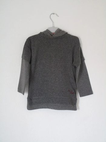 Pull gris à capuche Tape à l'œil 3 ans TBE