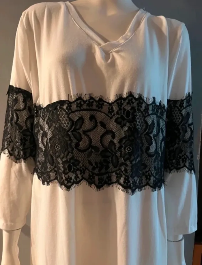 Robe dentelle milieu en XXL - photo numéro 5