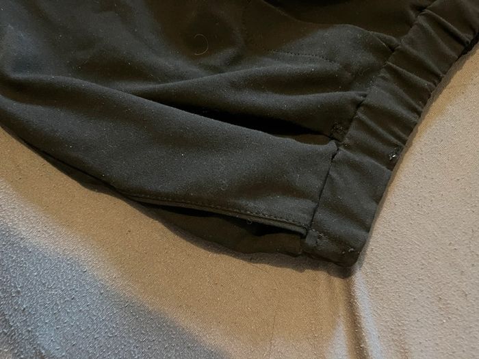 Pantalon bershka m - photo numéro 4