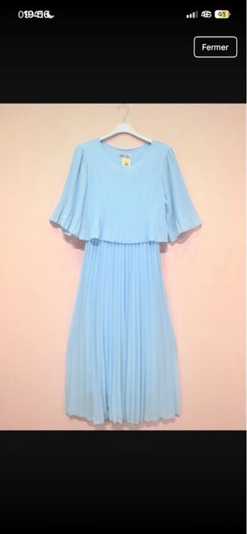 Robe plissé doublé. 