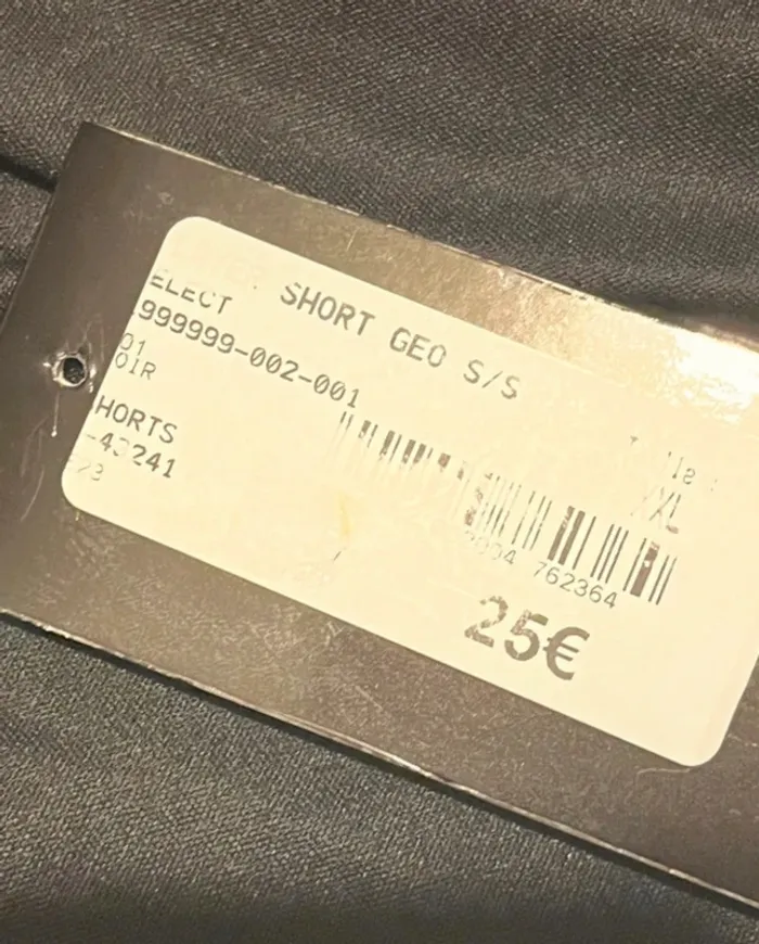 Short - photo numéro 2