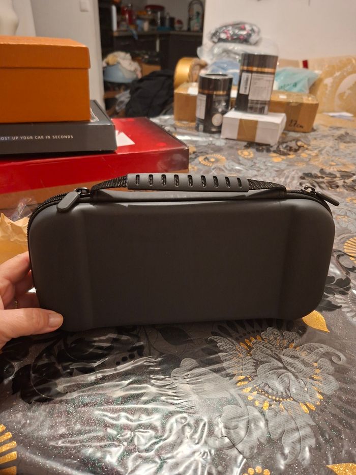 Pochette pour nintendo switch noir  neuf prix 10 euro - photo numéro 2