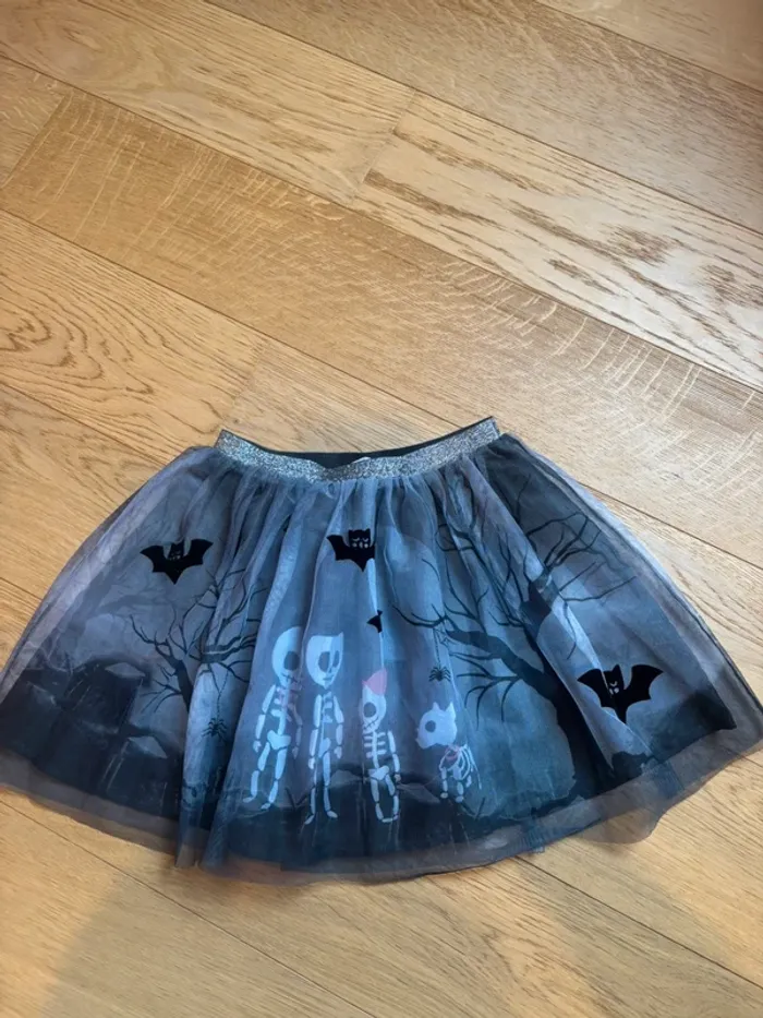 Jupe Halloween H&M 110/116 6 ans - Portée 1 fois - photo numéro 2