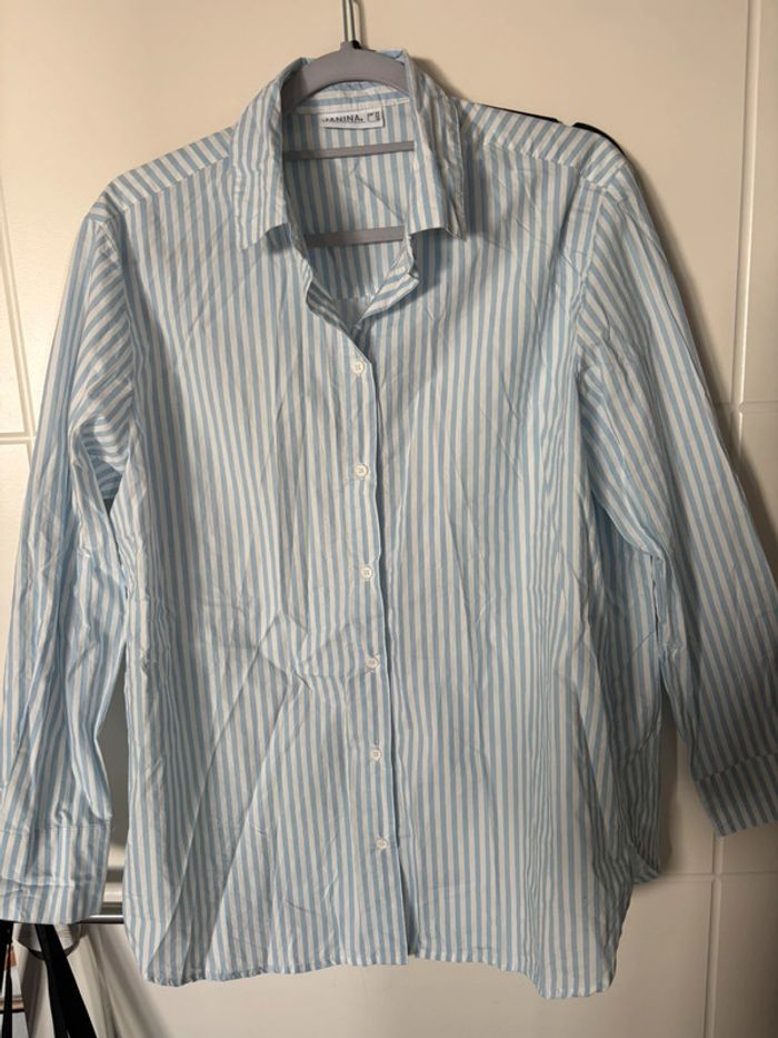 Chemise rayée bleu et blanche - taille 46 - photo numéro 2