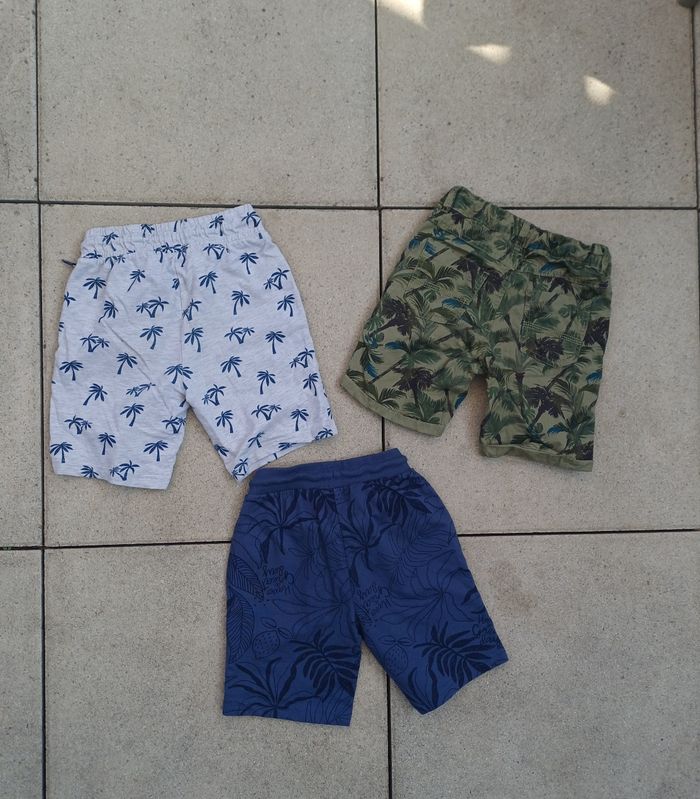 Short garçon 8 ans - photo numéro 2
