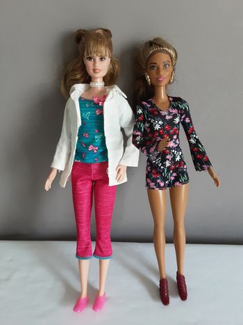 Lot de 2 Barbie