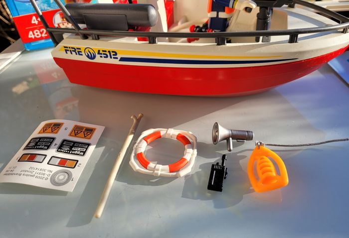 Playmobil 4823 Bateau de Pompier avec boite et notice - photo numéro 4