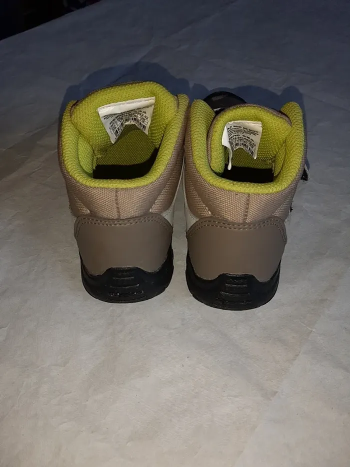 Chaussures de marche - photo numéro 4