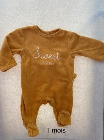 Pyjama 1 mois