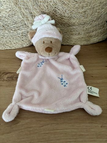 Doudou plat ours rose coccinelle nicotoy