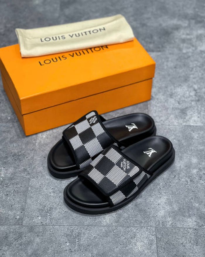 Sandales claquettes louis Vuitton noir 40 - photo numéro 6