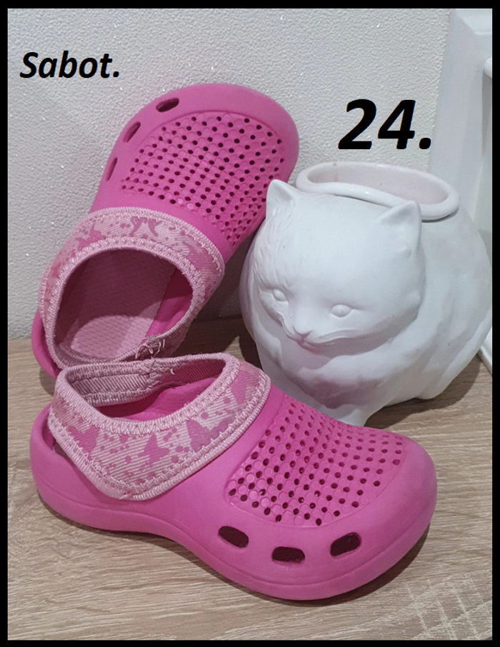 Sabot rose avec sangle arrière pointure 24
