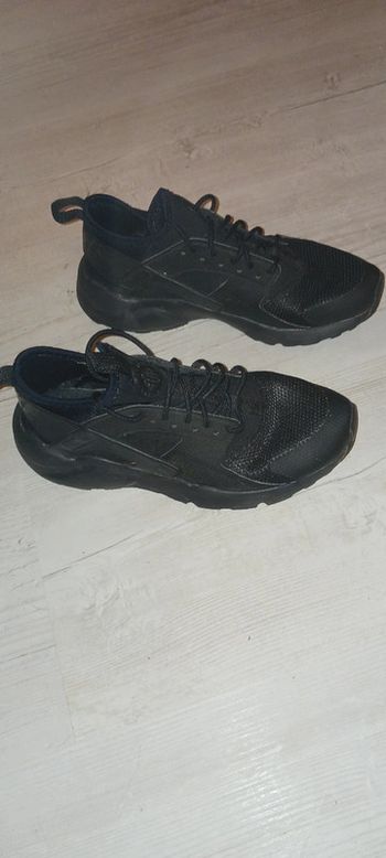 Nike Air Huarache taille 36