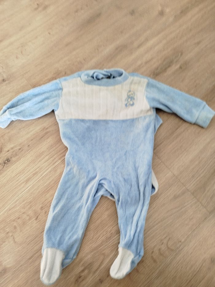 Pyjama vintage bébé un mois
