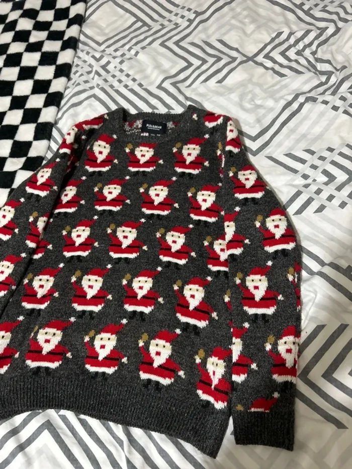 Pull de Noël Pull&Bear - photo numéro 2