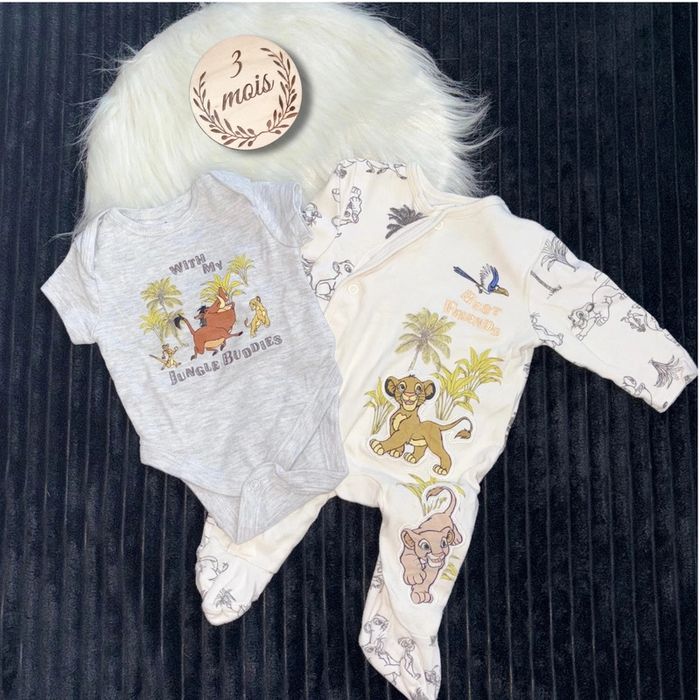 Pyjama en coton + body manche courte taille 3 mois