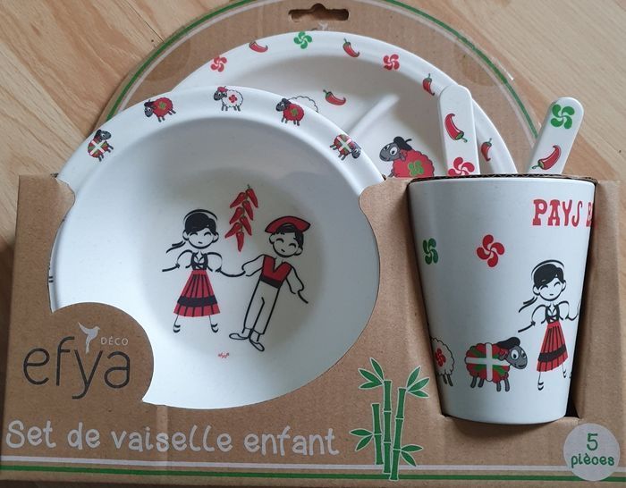 Set vaisselle