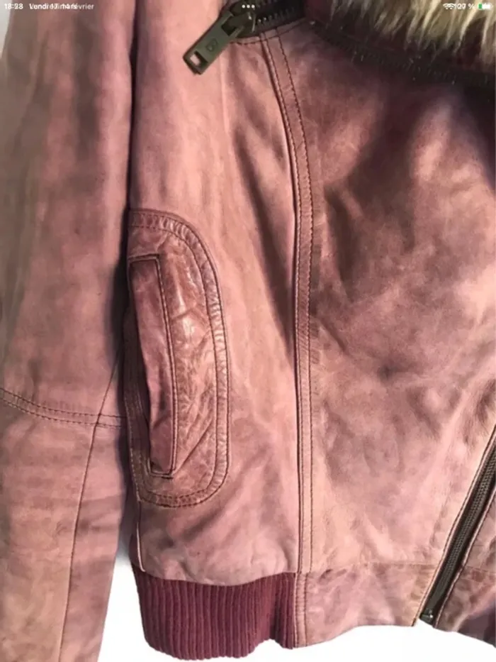 Veste en cuir Bershka taille 40 - photo numéro 4
