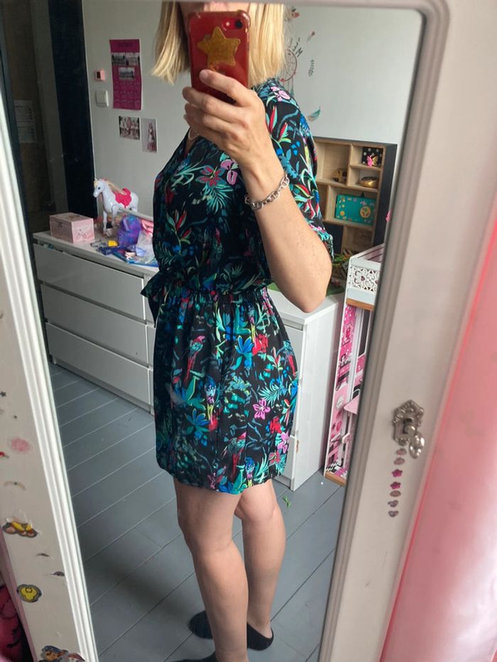 Combi short noir et fleuris taille 38 - photo numéro 5