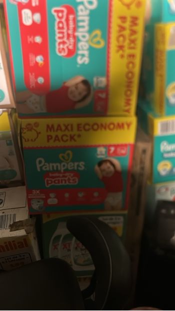 Lot de 2 Carton Pampers pants taille 7