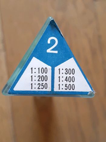 Neuve une Règle de réduction à l'échelle nestler 2