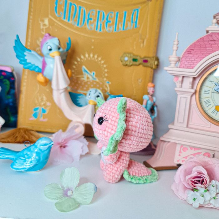 Peluche au crochet axolotl mochi amigurumi - photo numéro 2