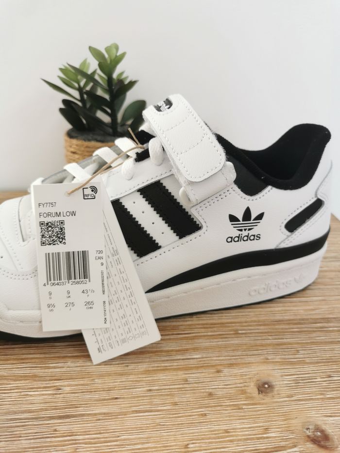 Baskets Sneakers en cuir Forum Low Adidas Pointure 43 ⅓ - photo numéro 9