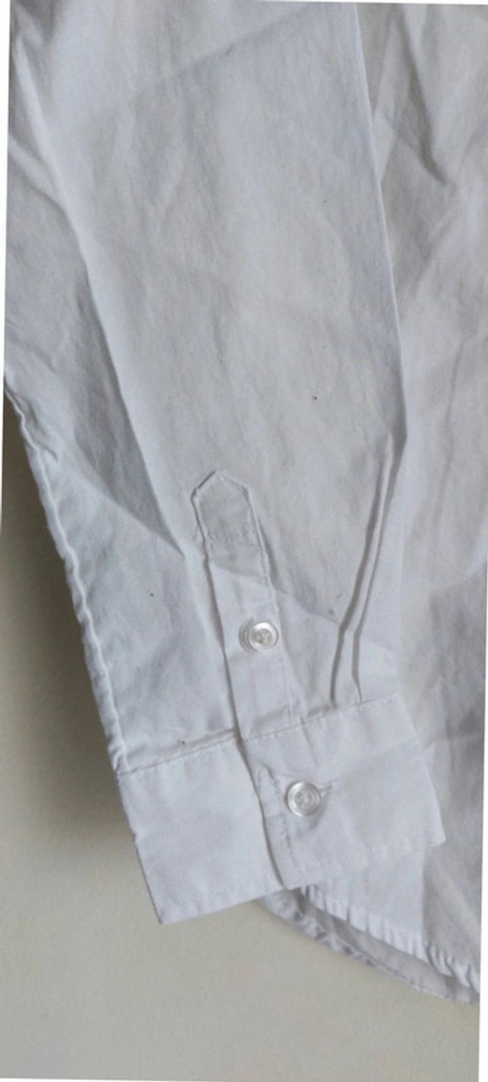 Chemise blanche Kiabi garçon 8 ans- neuve - photo numéro 2