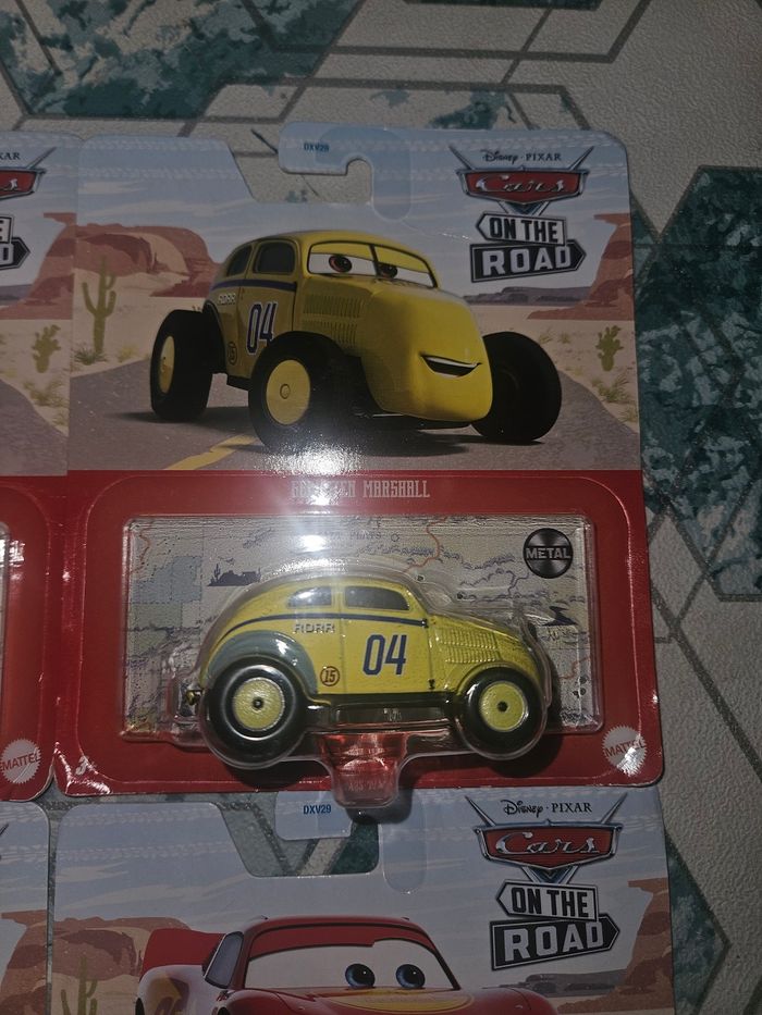 Lot de voitures cars Mattel neuves prix bas - photo numéro 4