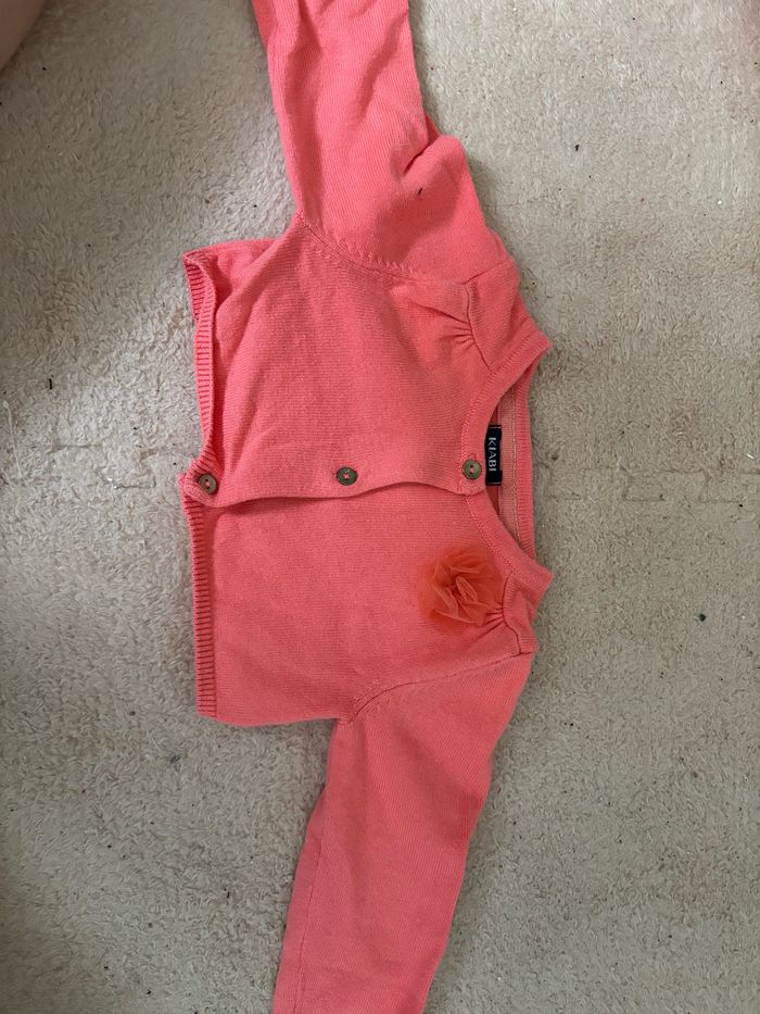 Gilet cache cœur rose taille 6 mois - photo numéro 2