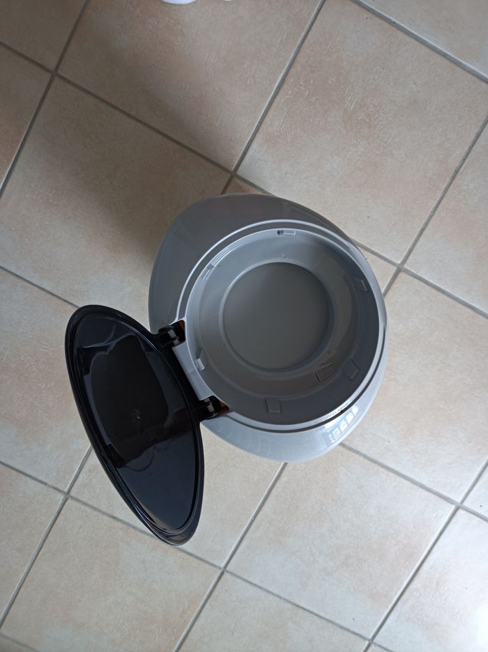 Poubelle à couches Tommee tippee - photo numéro 2
