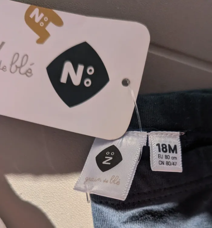 Ensemble Tee-shirt ML + legging neuf - photo numéro 3