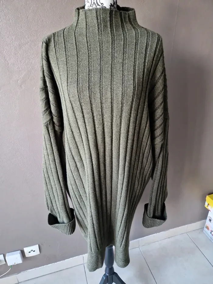 Robe pull Asos Topshop kaki taille EU 40 42 taille France 42-44