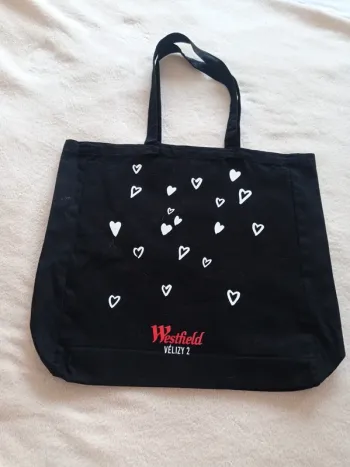 Tote bag noir avec coeurs blanc