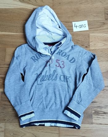 Pull garçon 4 ans