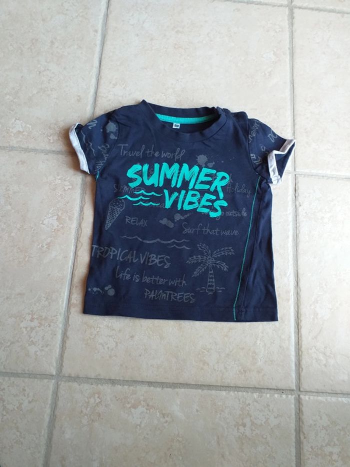 Ensemble short et tshirt 18 mois - photo numéro 3