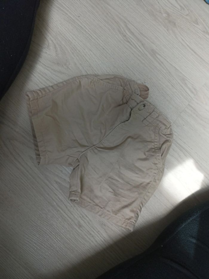 Short beige Kiabi - photo numéro 3